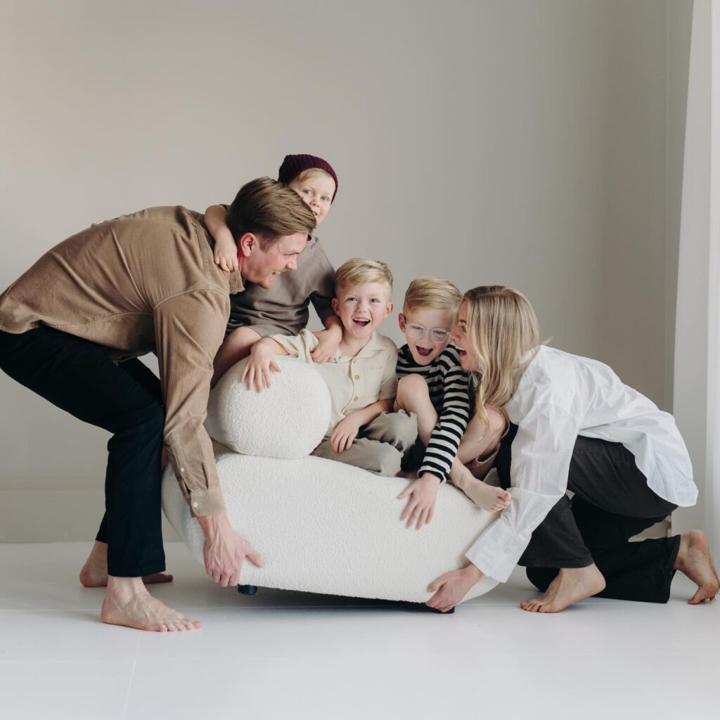 Instagram post from fotograflottajohansson. This post is in position 3.